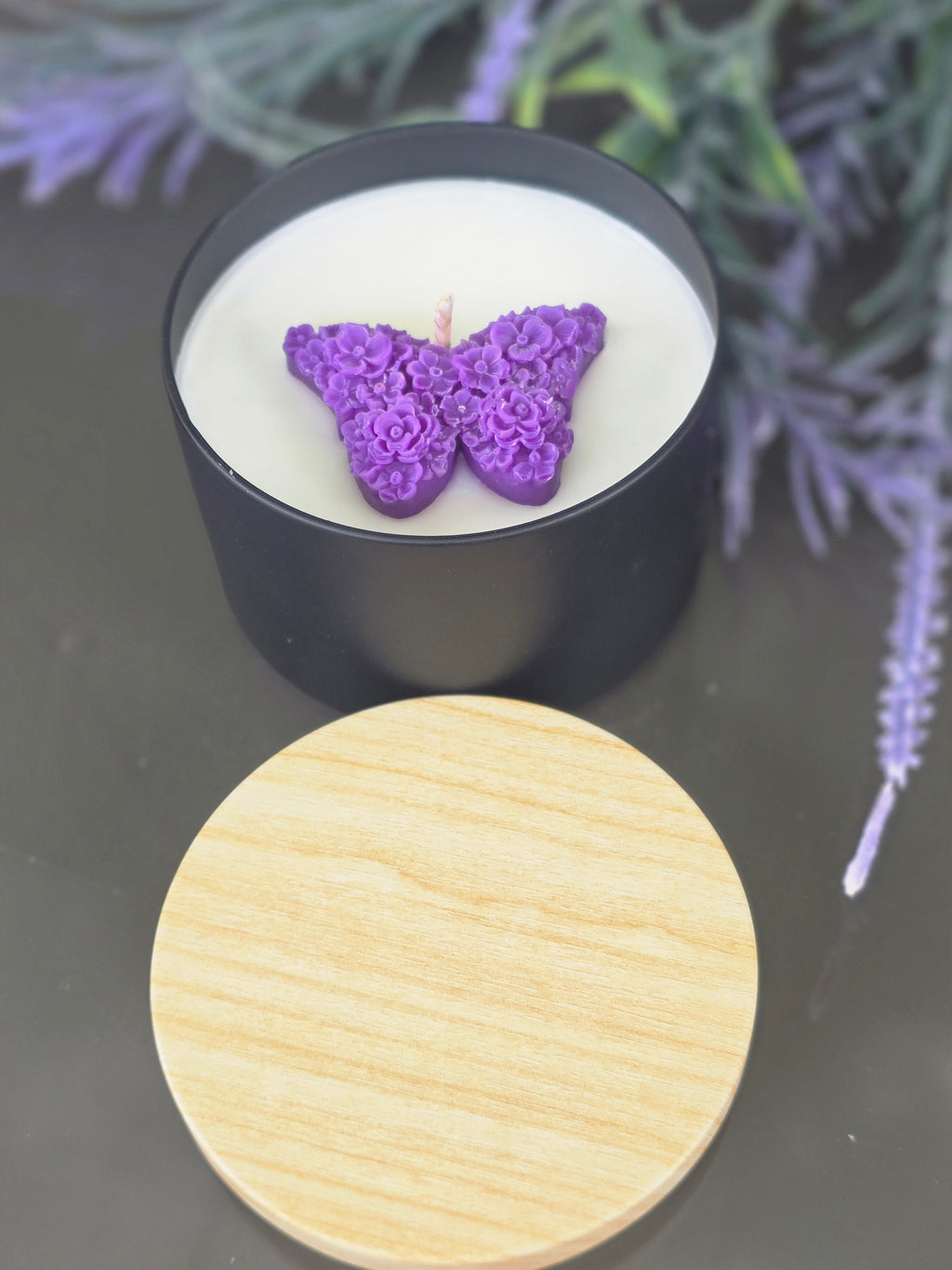 Butterfly Floral Candle - with wooden lid aside