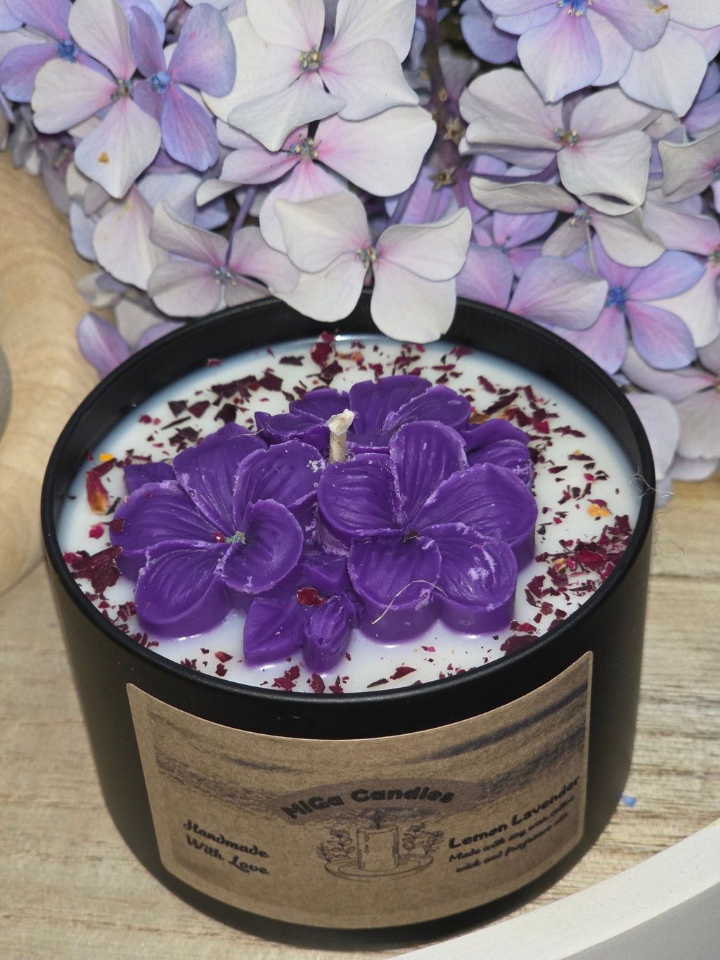 Botanical Flower Candle top view with dried petals