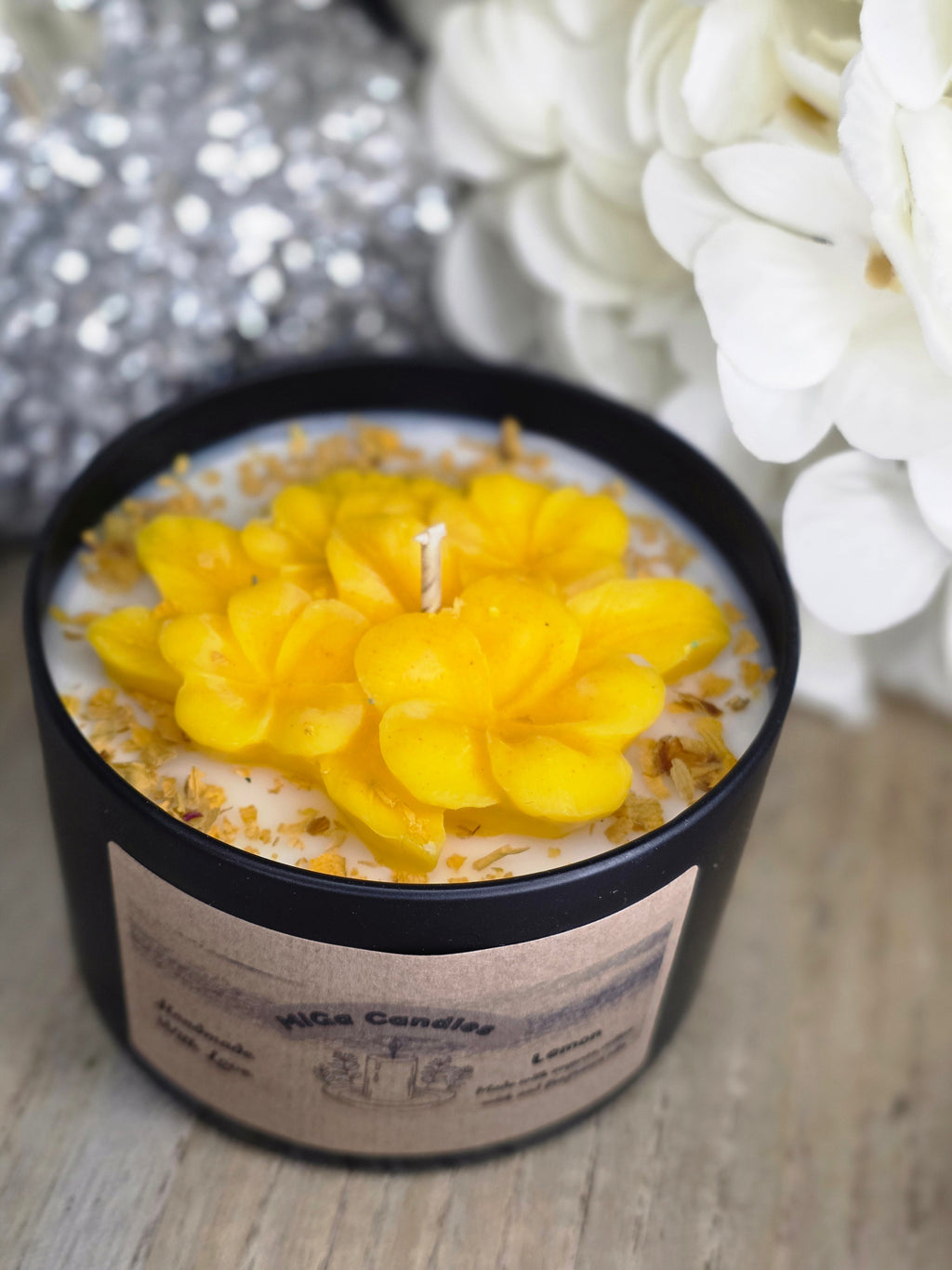 Botanical flower candle with handmade with love tag - side view