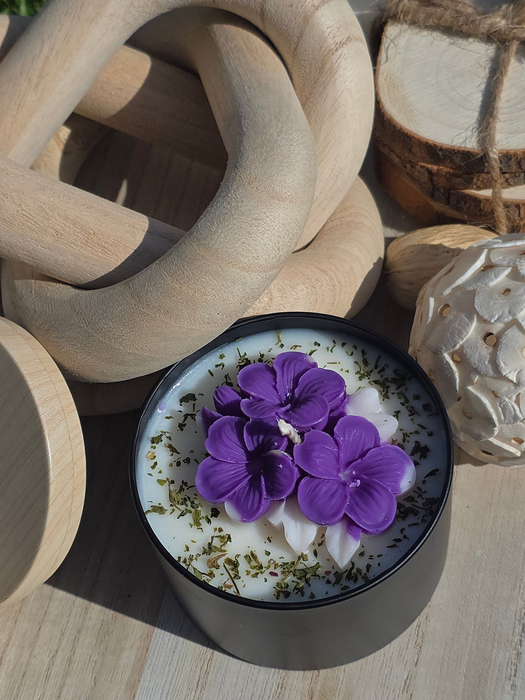 Artisan Floral Botanical Candle 200g Matte Black Jar