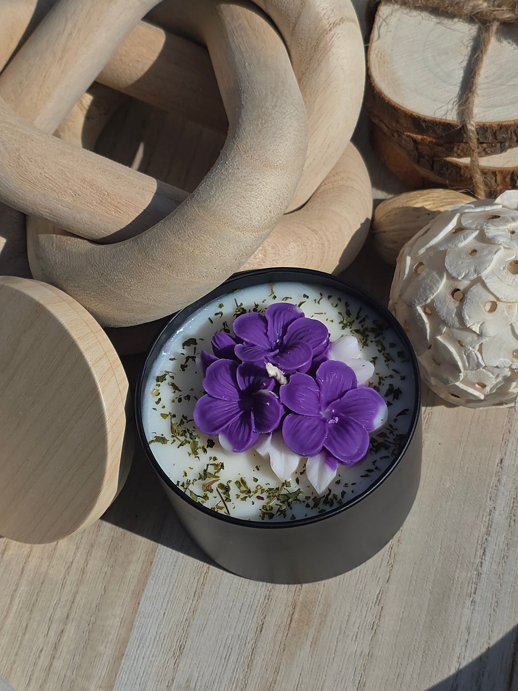Artisan Floral Botanical Candle 200g Matte Black Jar