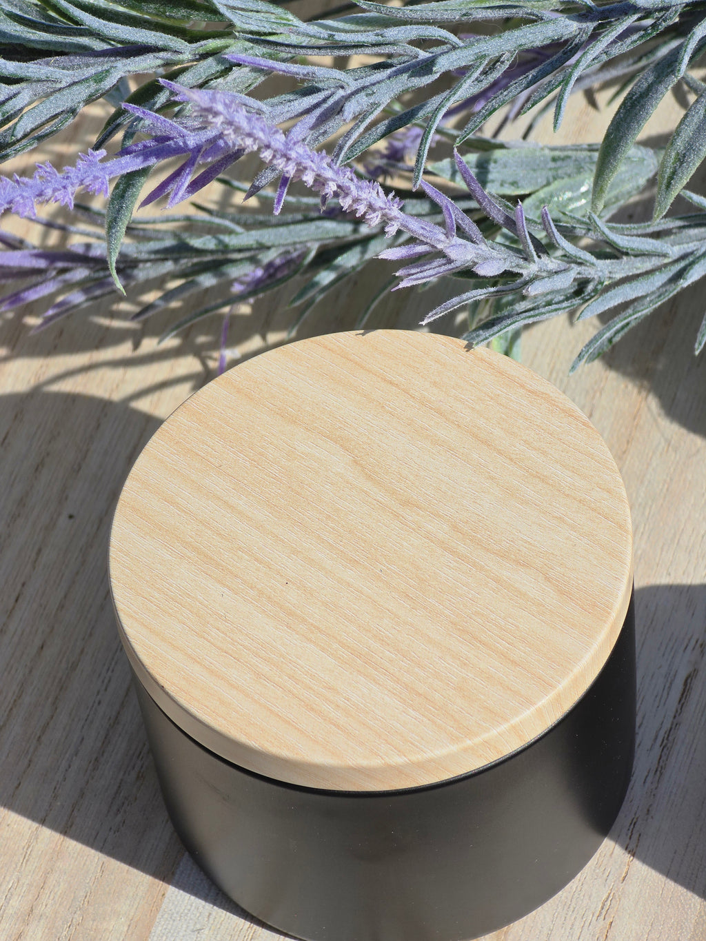 Artisan Floral Botanical Candle 200g Matte Black Jar