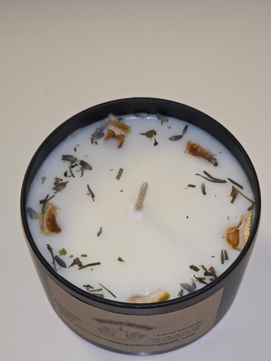 Lemon & Lavender Botanical Scented Candle  Matte Black Tin